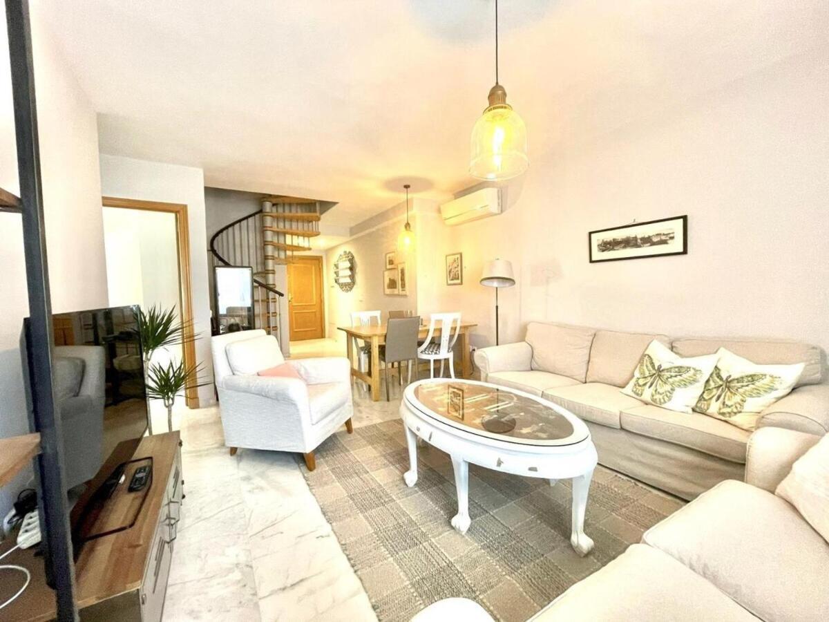 Calu Homes Duplex Cerca Playa De Huelin Málaga Extérieur photo